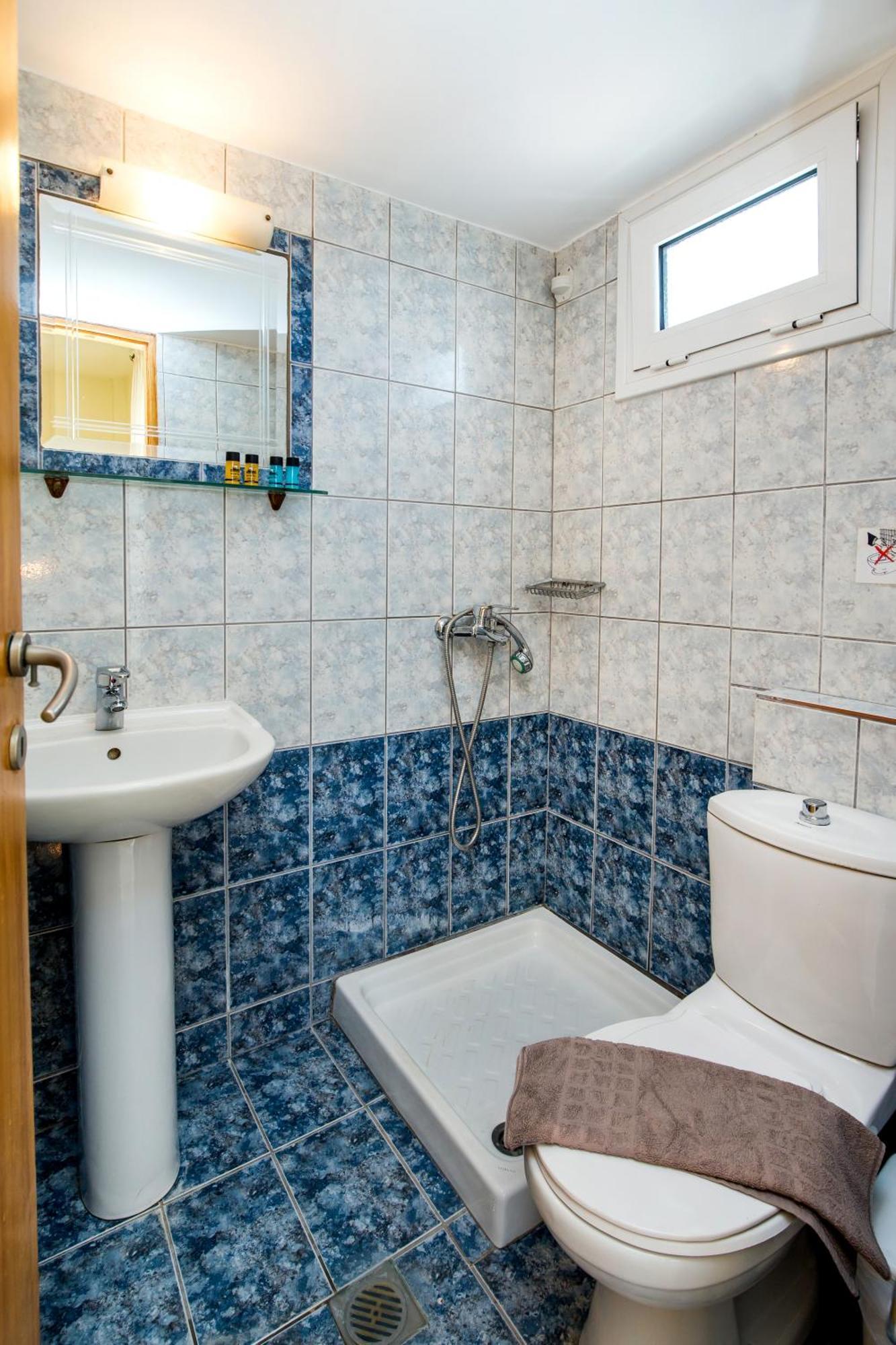 Ianos Apartments Potos Dış mekan fotoğraf