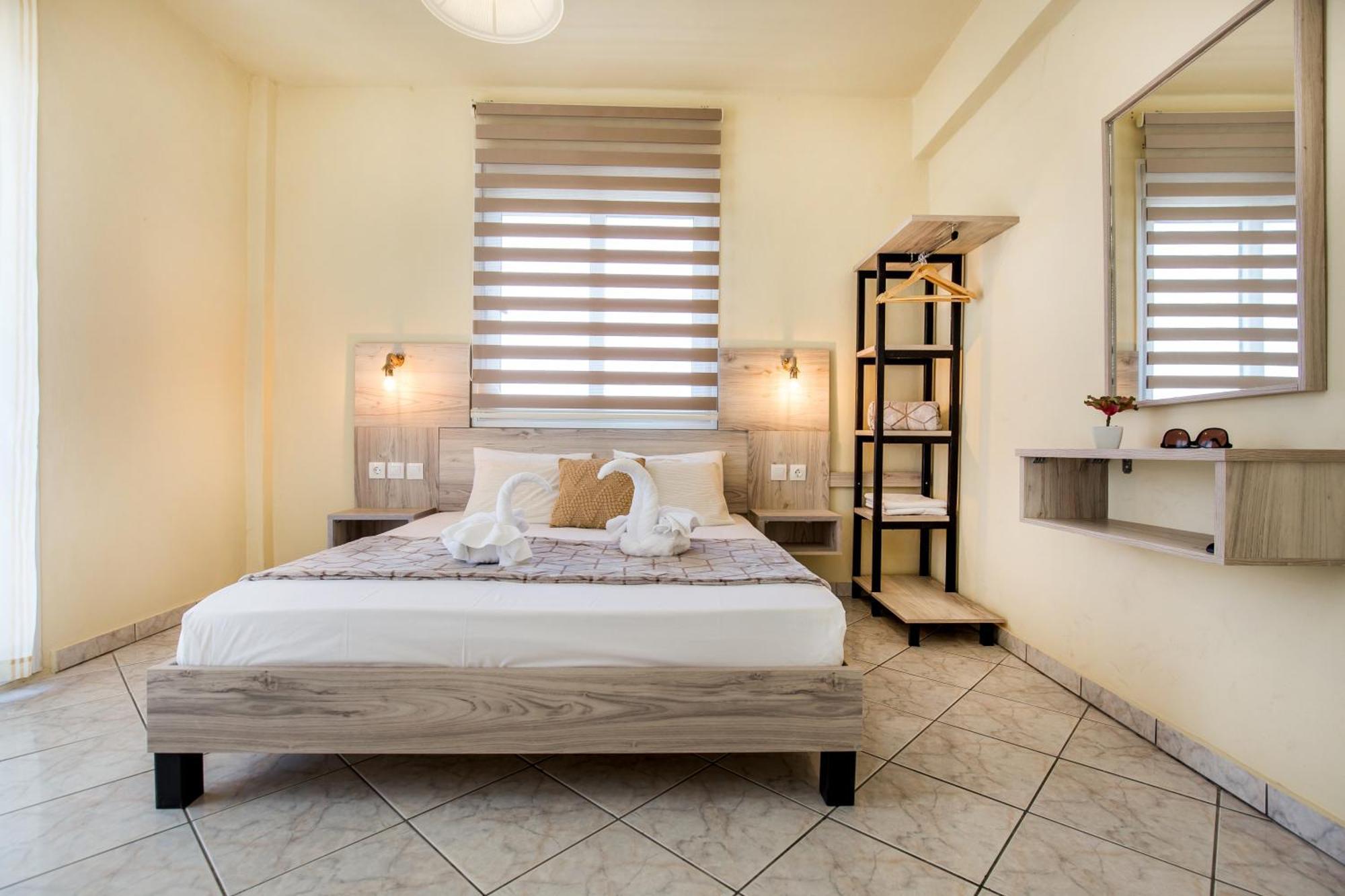 Ianos Apartments Potos Dış mekan fotoğraf
