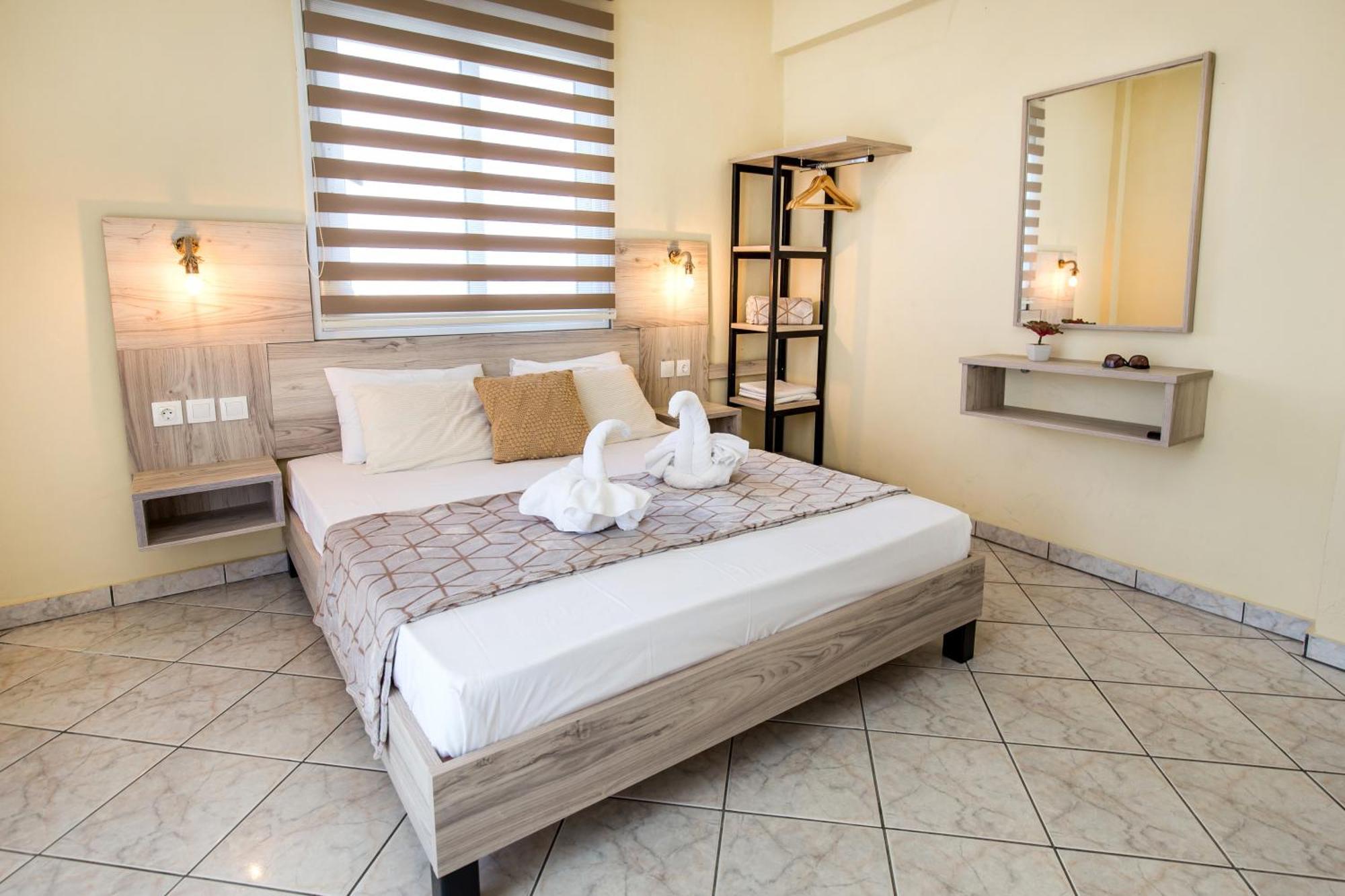 Ianos Apartments Potos Dış mekan fotoğraf