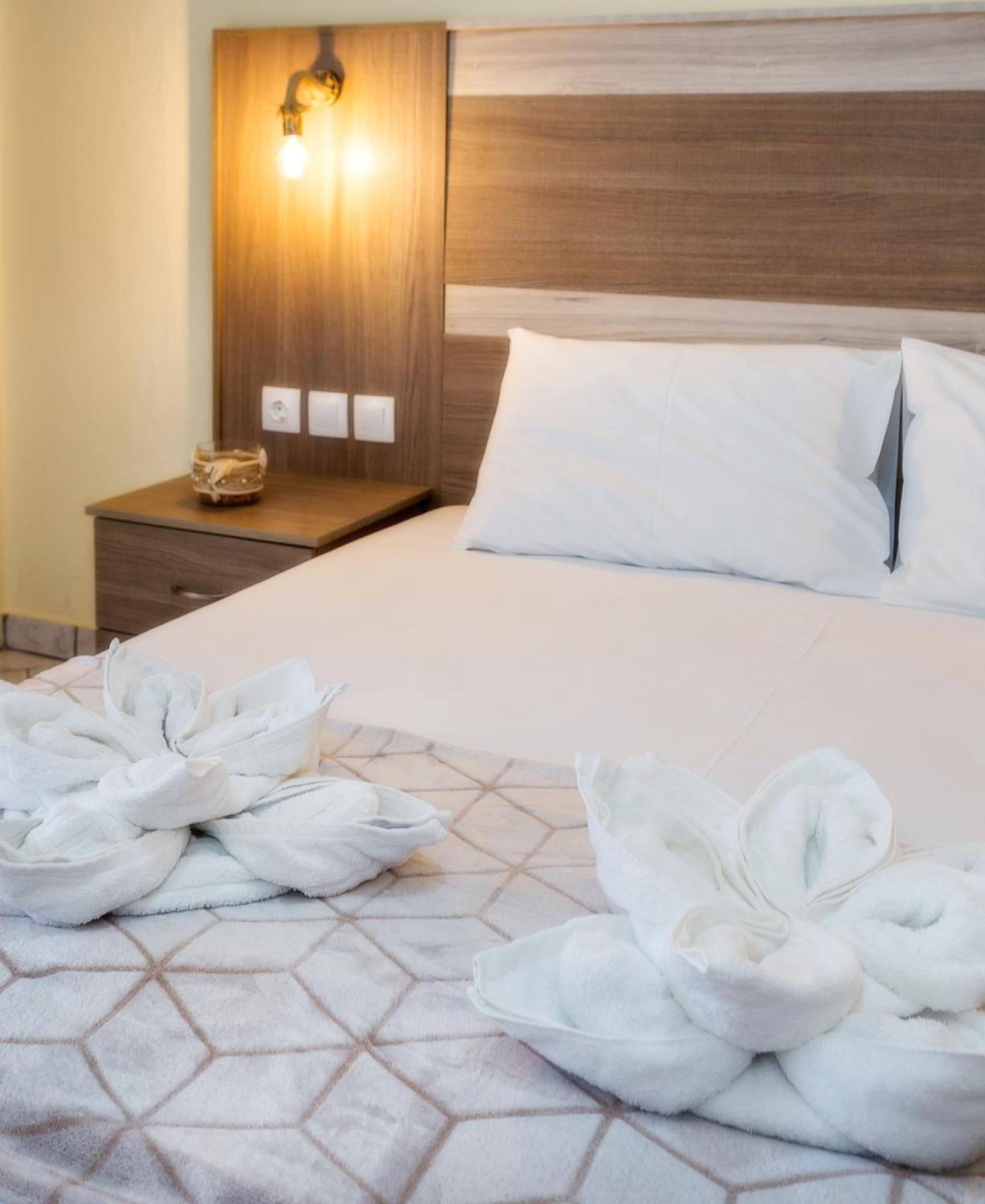 Ianos Apartments Potos Dış mekan fotoğraf